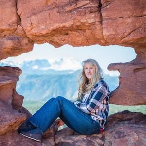 Meet your Posher, Catherine